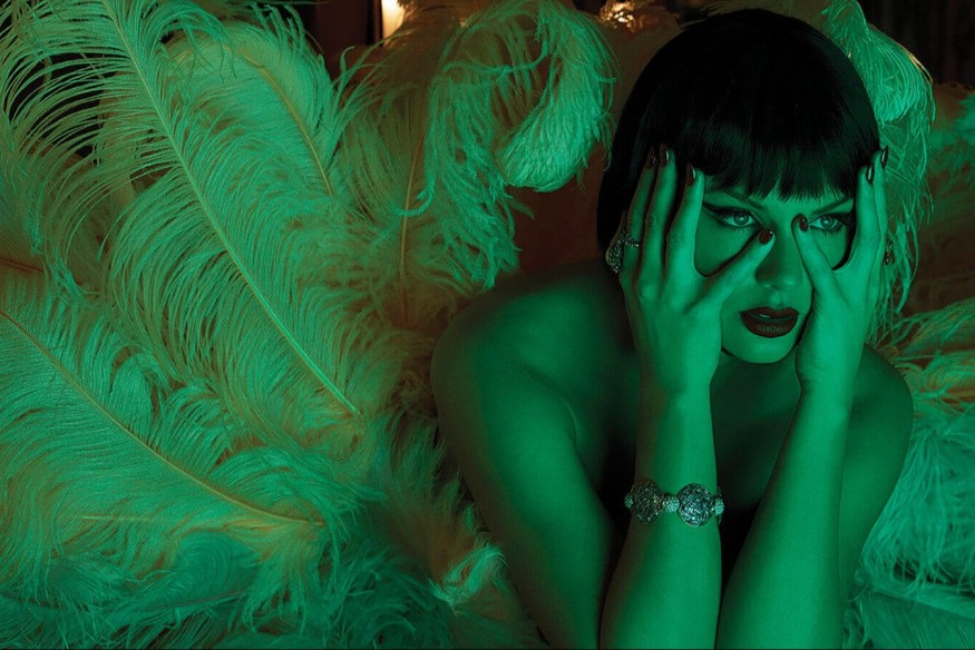 Taylor Swift dévoile un clip hommage bouleversant à Elizabeth Taylor | 23.6 Radio