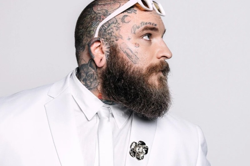 Mr. Know It All : le nouveau chapitre mélancolique de Teddy Swims | 23.6 Radio