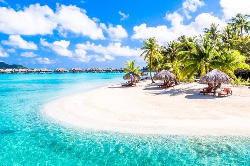 Économie et tourisme de luxe à Bora Bora : L'ultra-richesse financerait 70 % des services publics locaux | 23.6 Radio